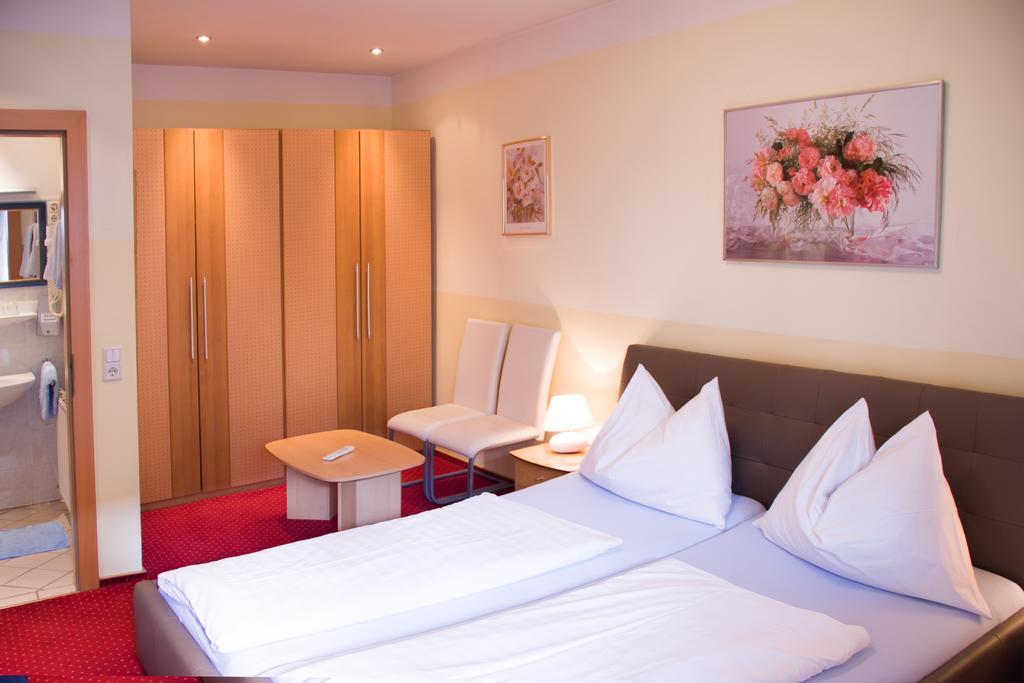Hotel Alter Telegraf Graz Room photo