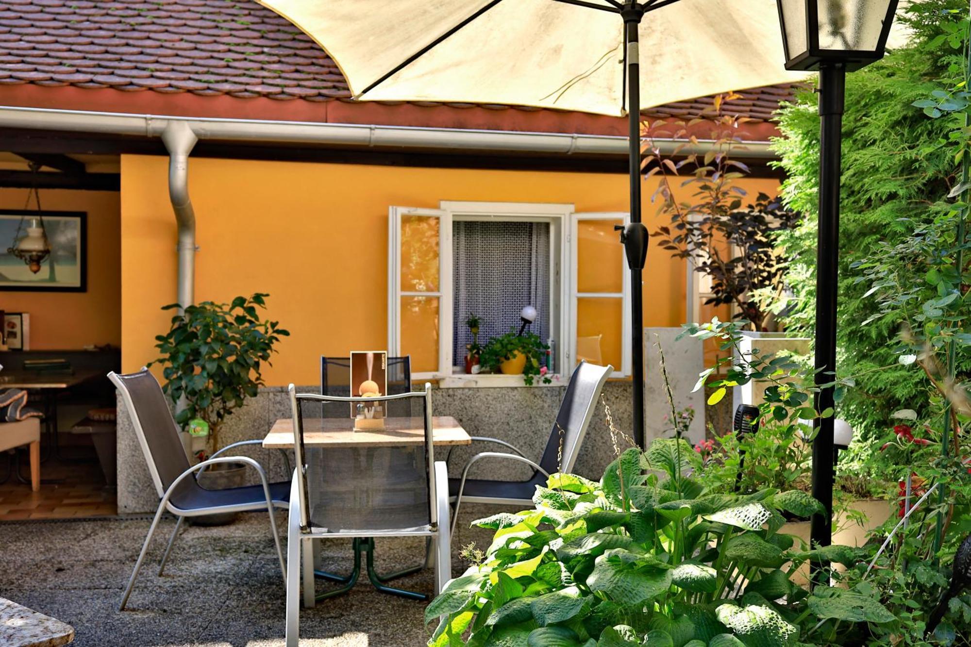 Hotel Alter Telegraf Graz Exterior photo